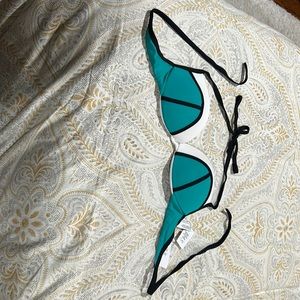 Bikini Top Calzedonia Size 34B